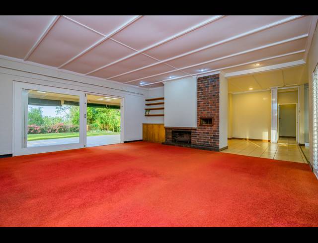 4 BEDROOM FREEHOLD RENTED IN COWIES HILL